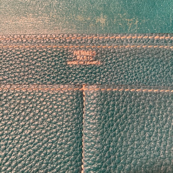 Hermes Turquoise Pebbled Leather Wallet - Picture 6 of 6